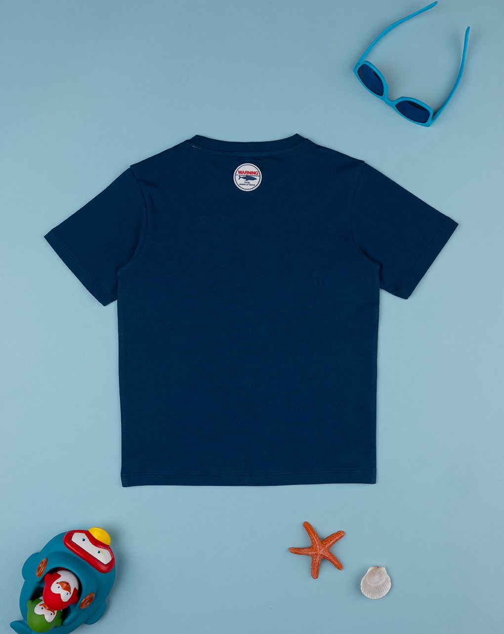 T-shirt blu maniche corte "squali"
