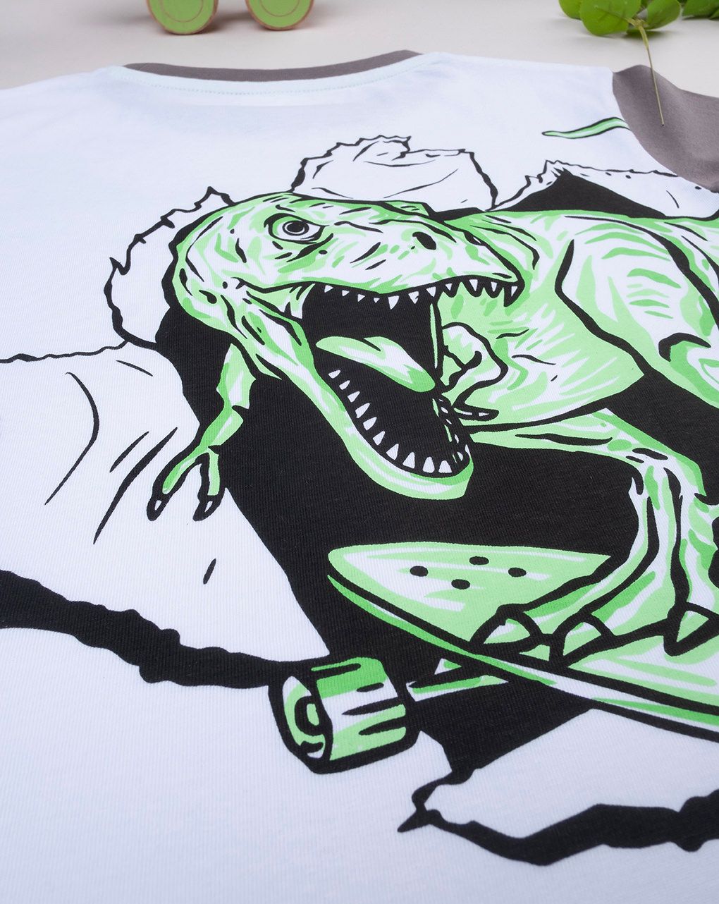 T-shirt mezza manica "t-rex"