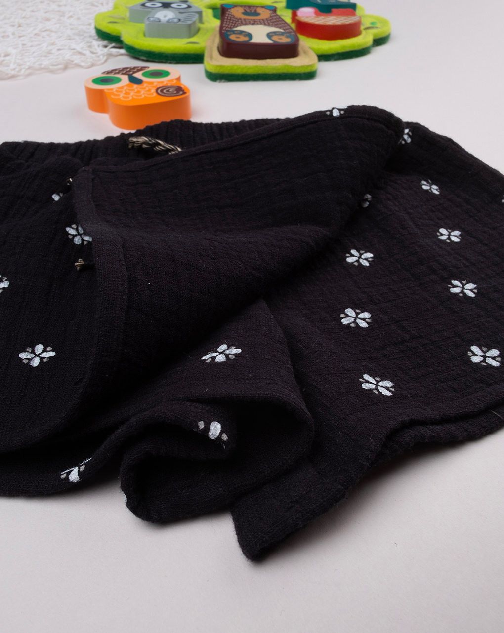 Shorts bimba nero a pois