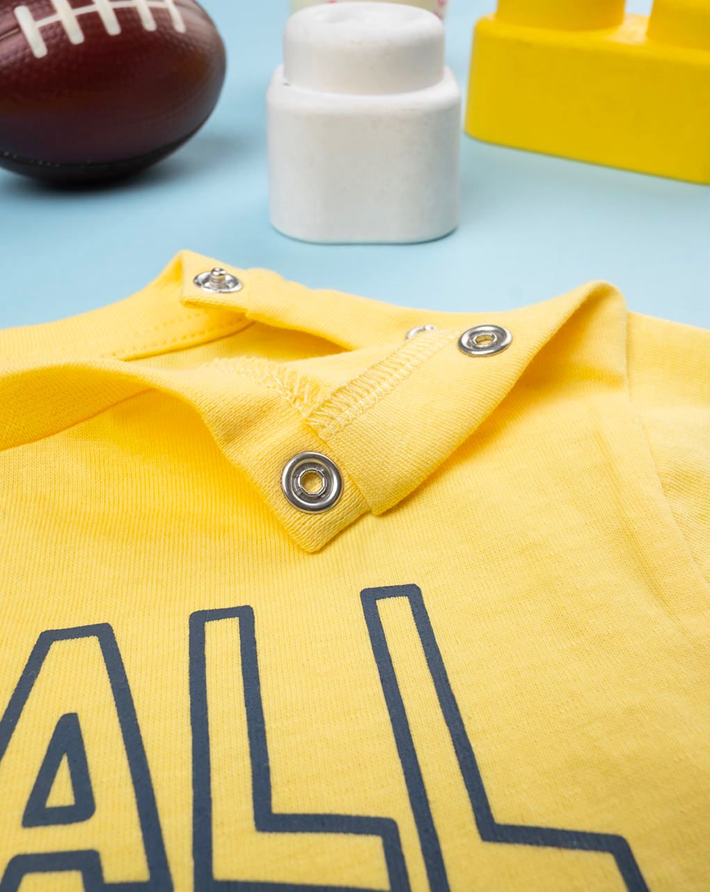 T-shirt bimbo gialla stampata