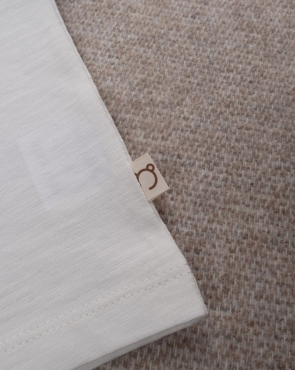 T-shirt bimbo rigata beige/verde/marrone