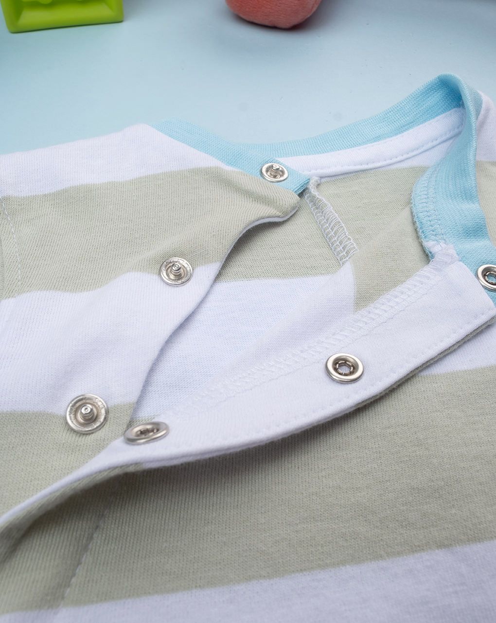 Tutina bimbo righe verdi con stampa