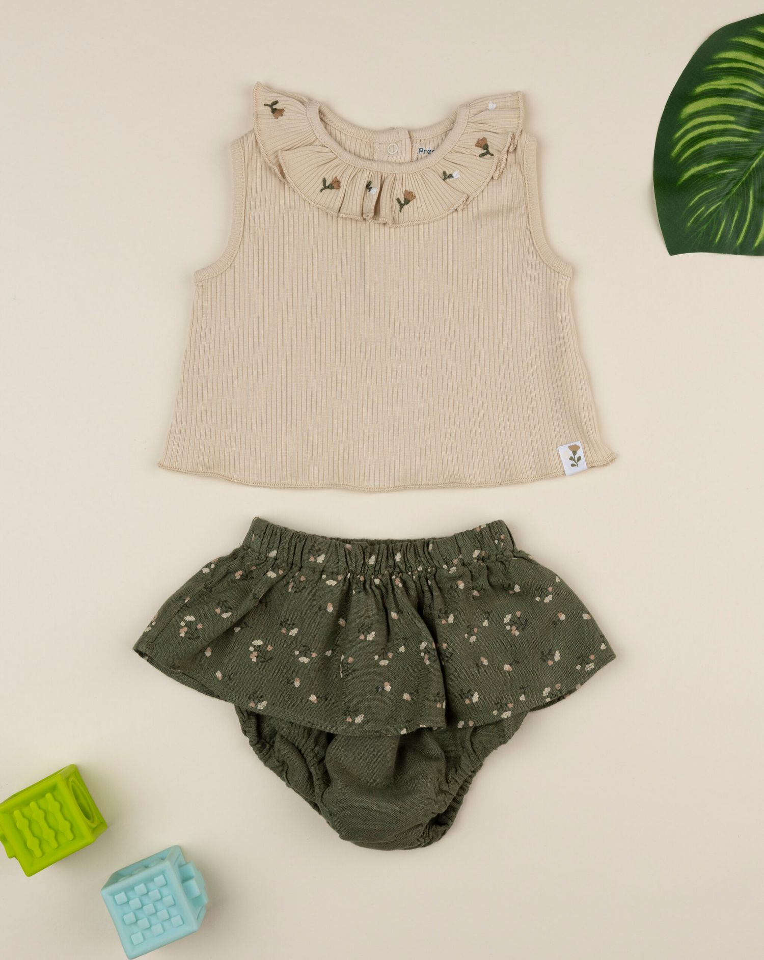 Completo bimba verde/beige
