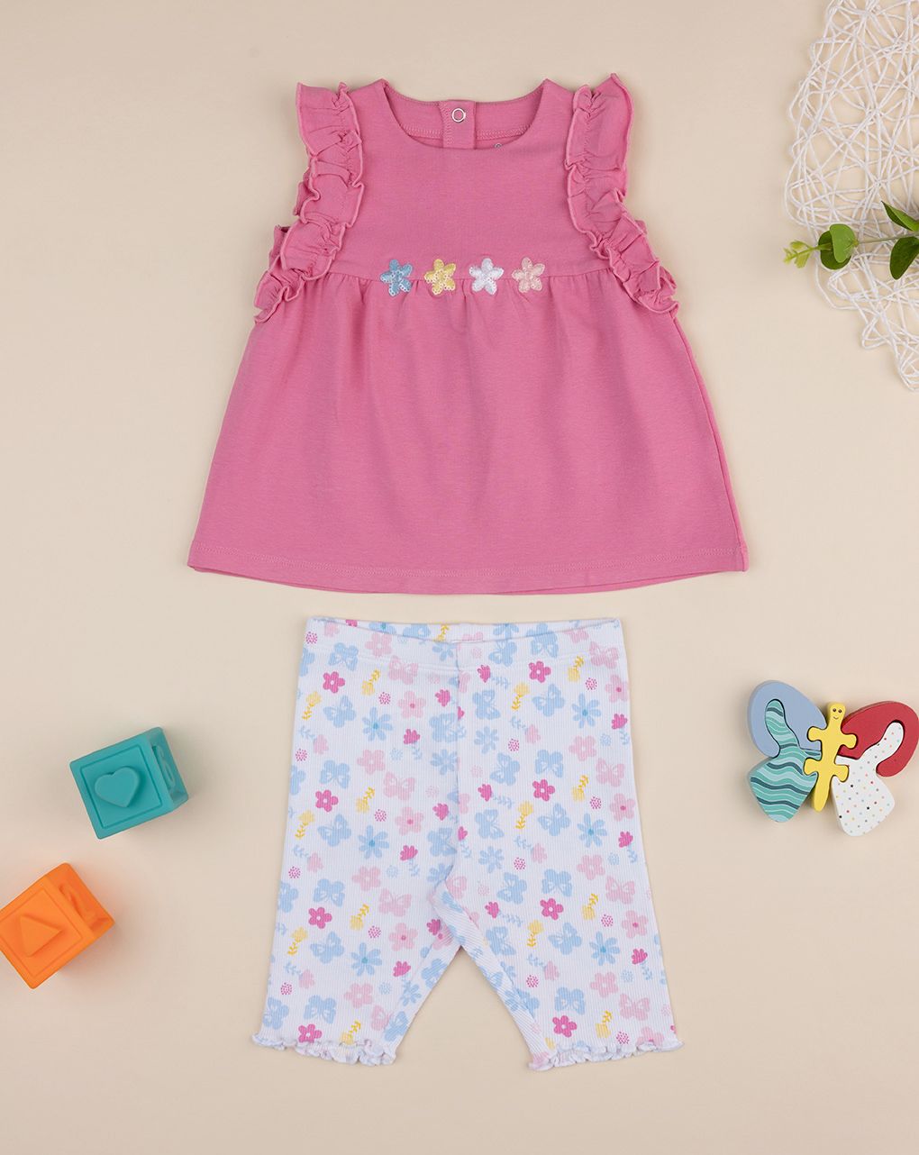 Completo bimba rosa con fiori