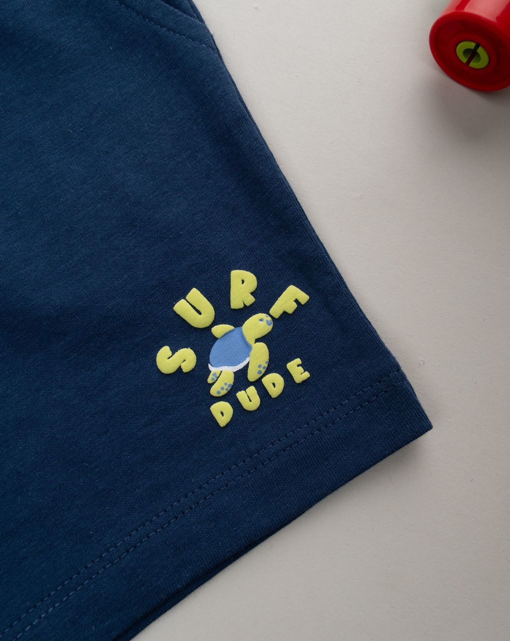 Pantaloni corti bimbo blu con stampa