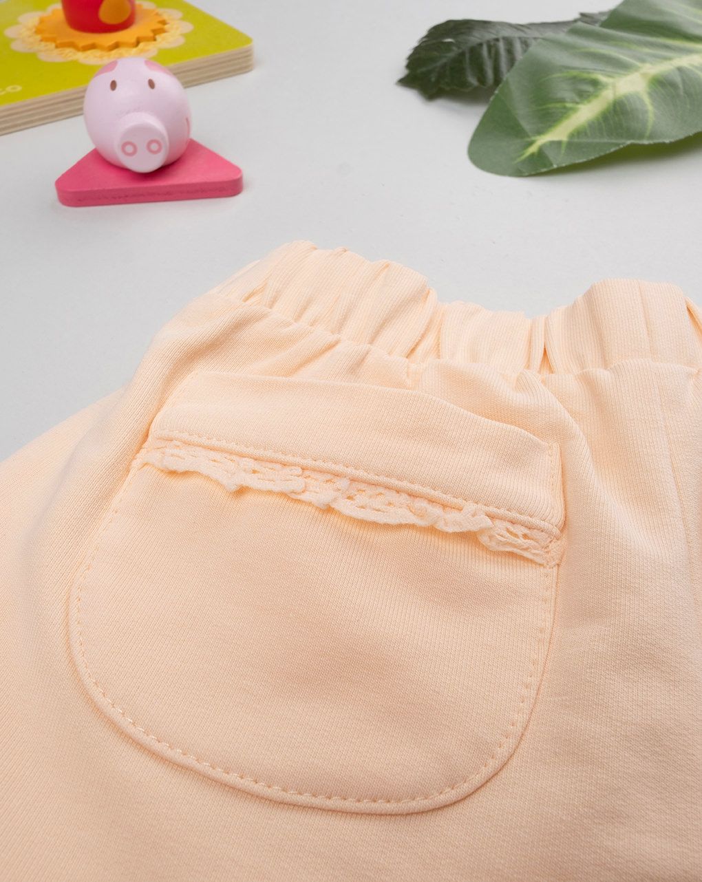 Pantalone bimba arancione con ricami