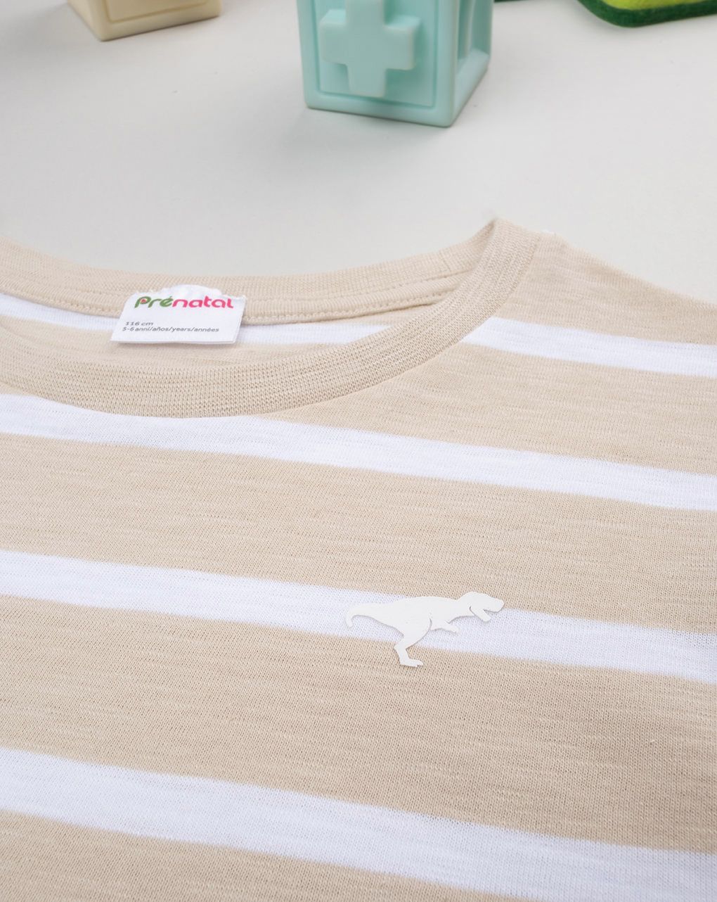 T-shirt bimbo rigata marrone