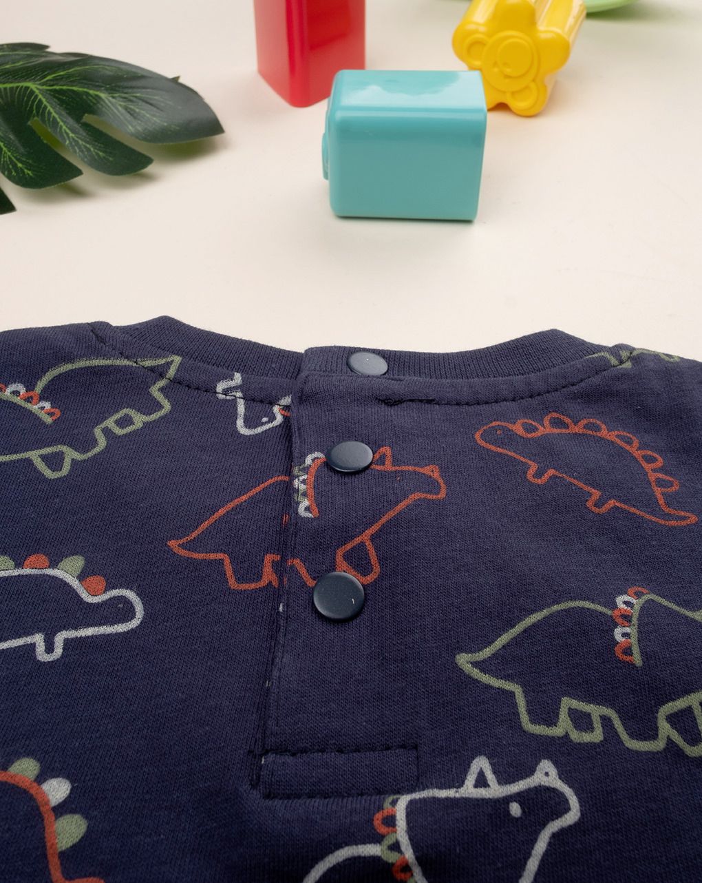 T-shirt bimbo blu dino allover