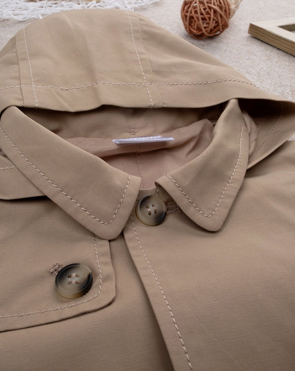 Trench con cappuccio bimbo marrone