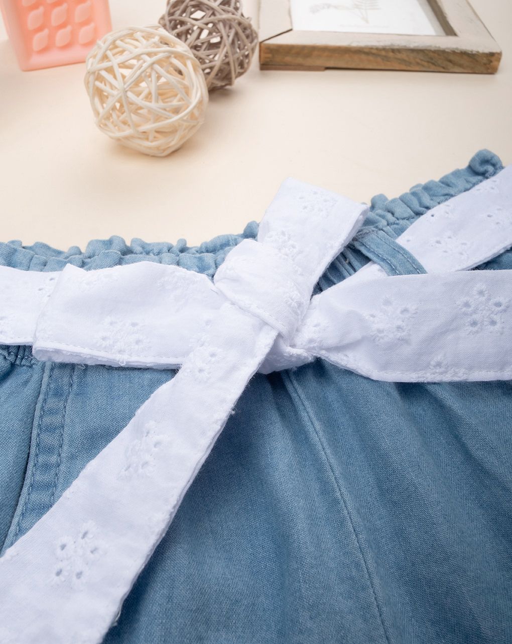 Shorts chambray bimba con cintura