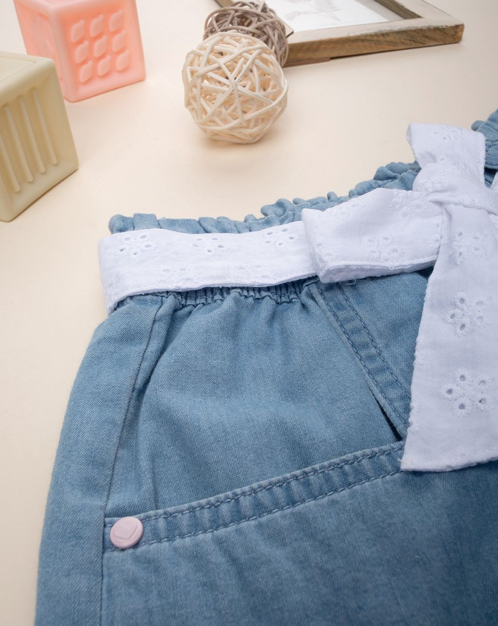 Shorts chambray bimba con cintura
