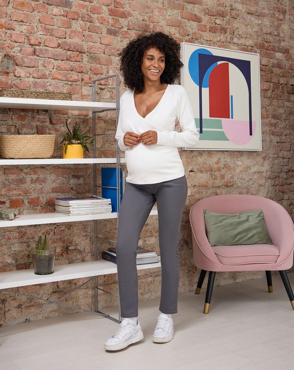 Maglioncino premaman bianco con scollo a v