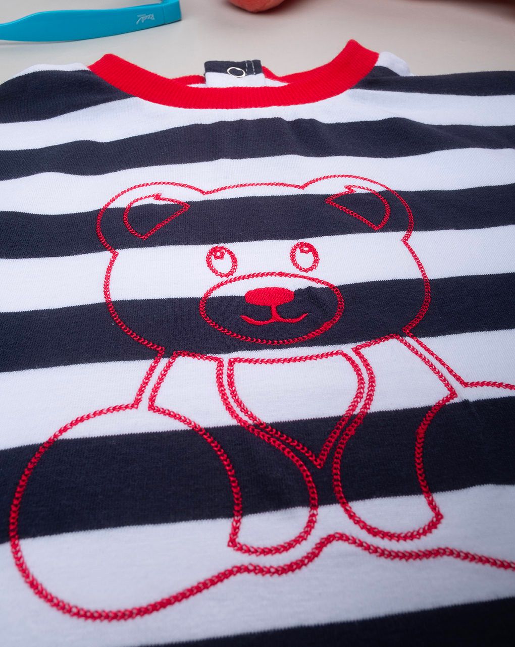 T-shirt bimbo righe bianco/blu