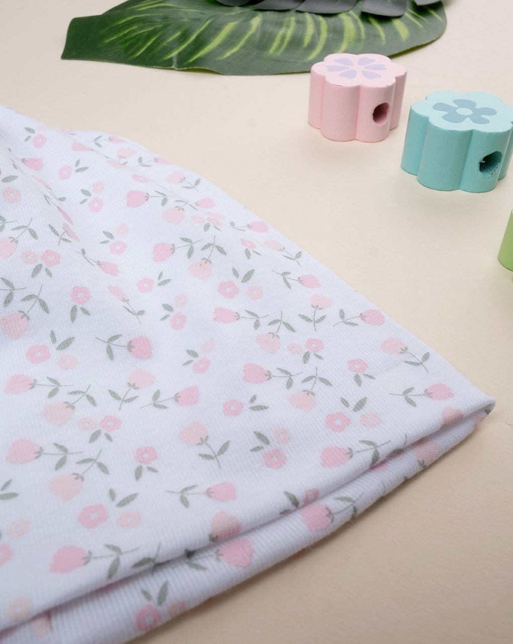 Berretto bimba bianco stampato