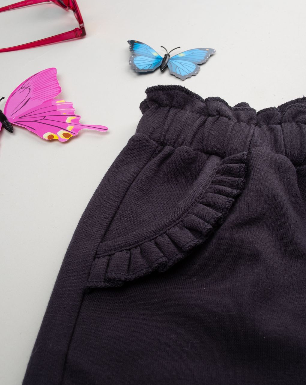 Shorts bimba neri ricami frutta