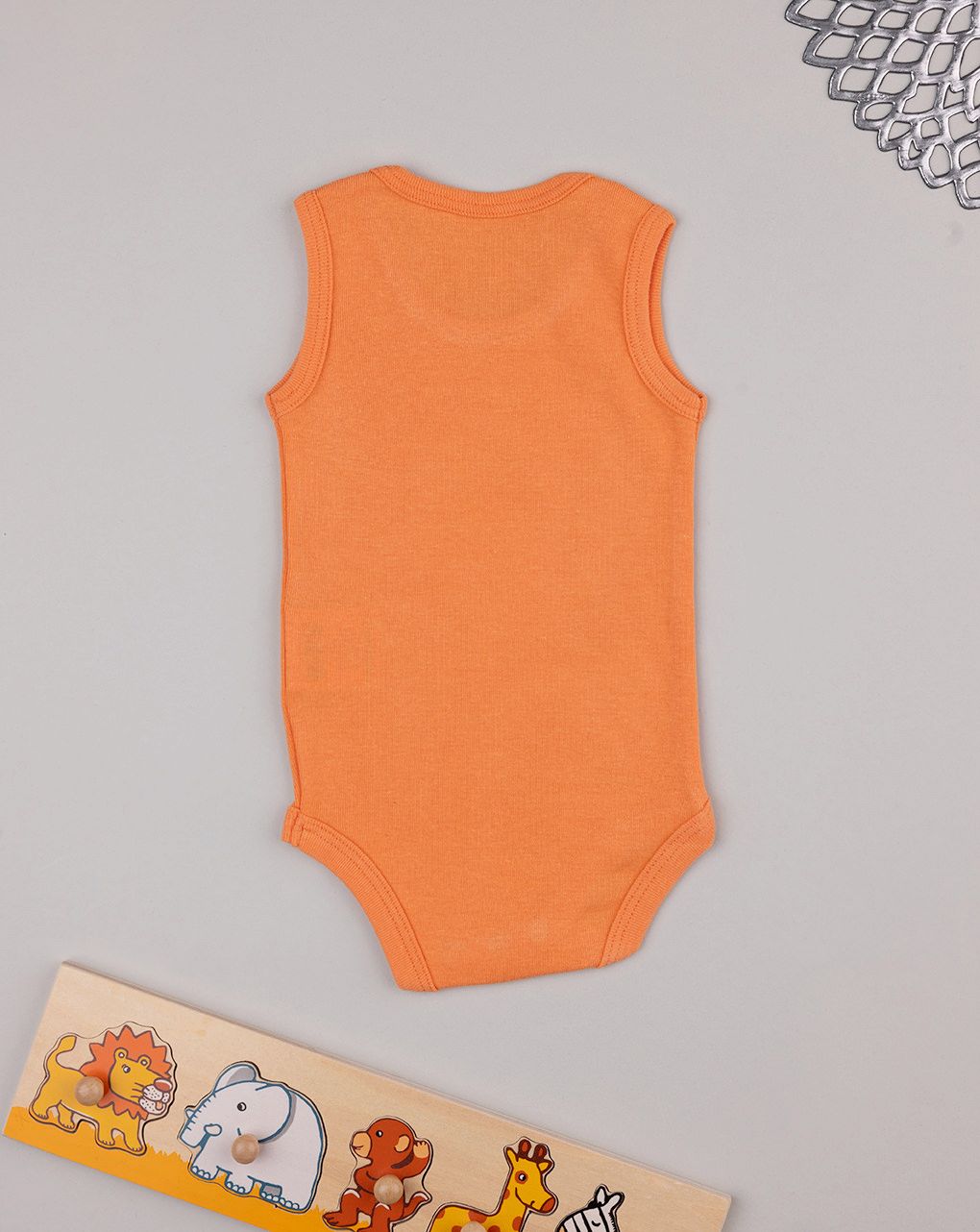 Body arancione neonato leoncino