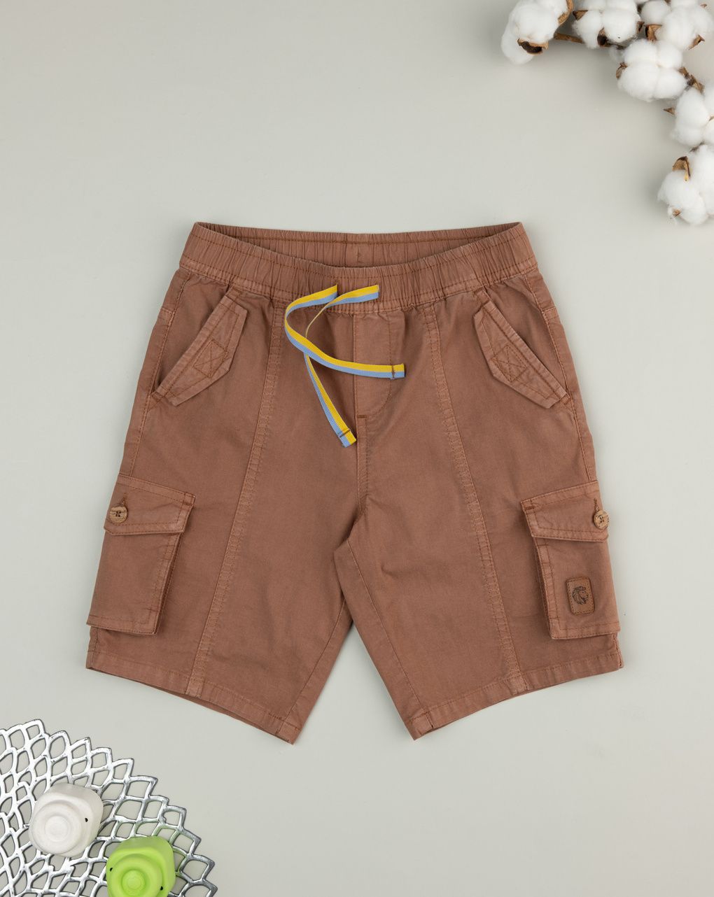 Shorts bimbo marroni tasconi laterali