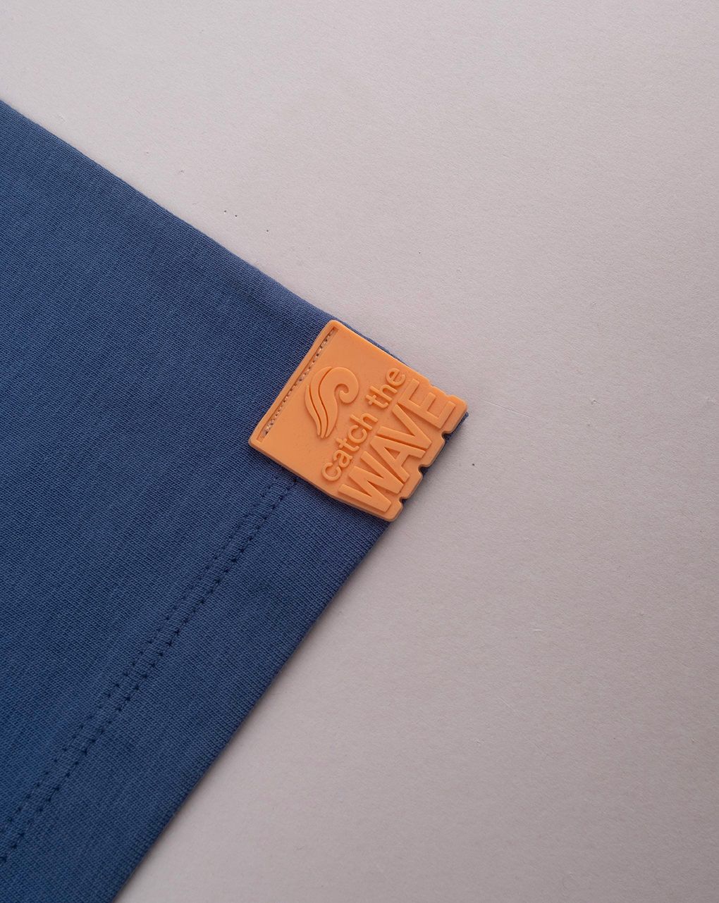 T-shirt bimbo blu stampa surf