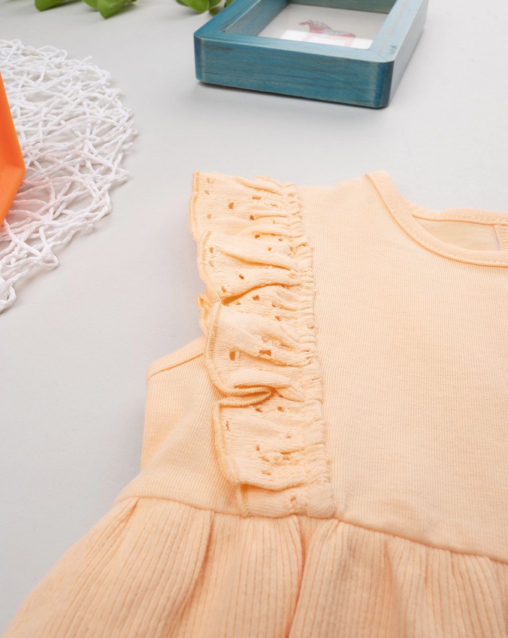 Pagliaccetto bimba arancione frill