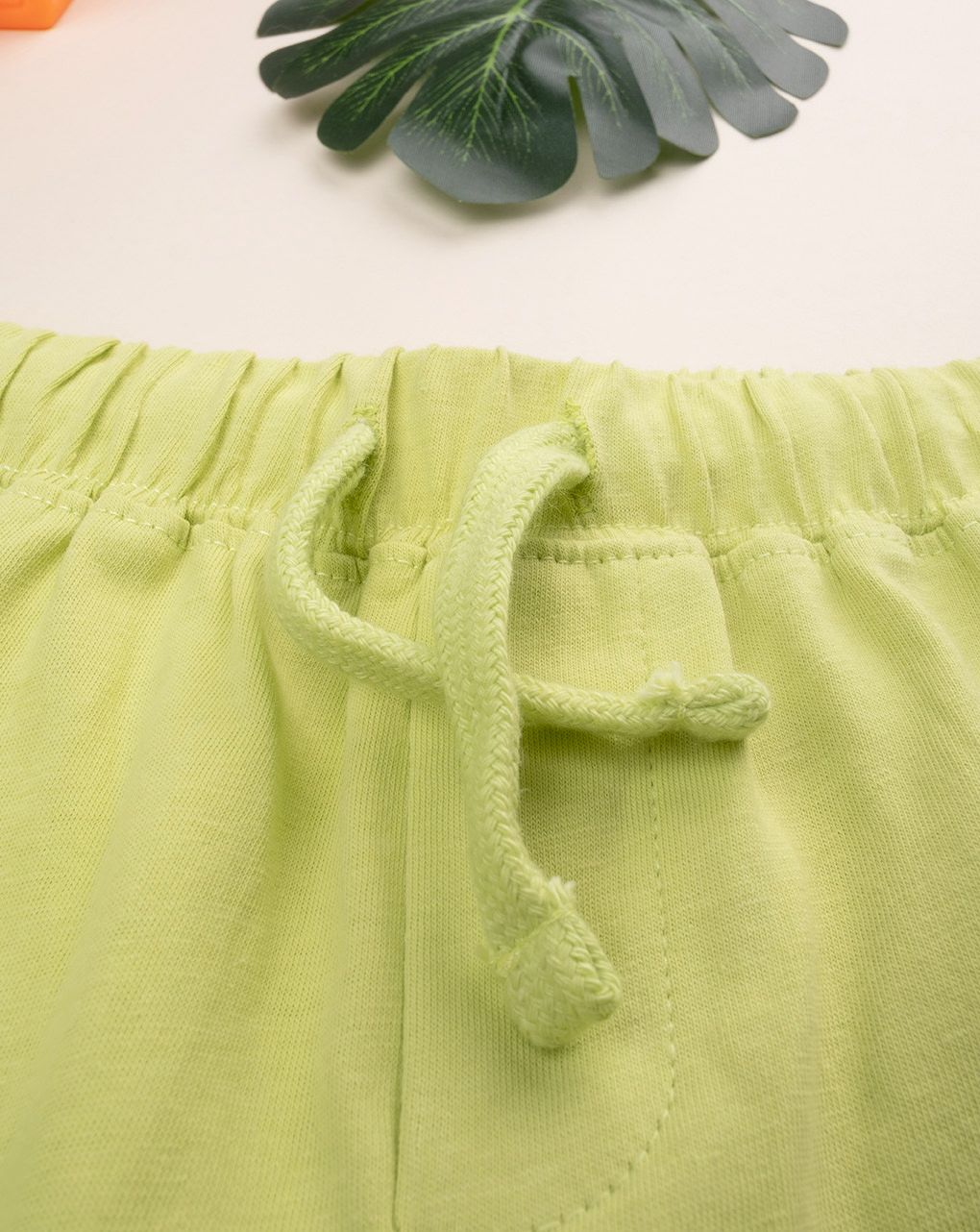 Bermuda bimbo verde chiaro