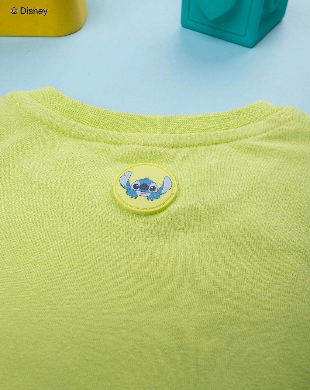 T-shirt bimbo verde stitch
