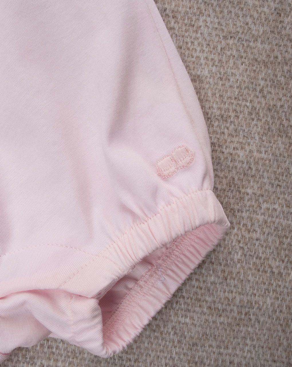 Pagliaccetto bimba bianco/rosa c ricami