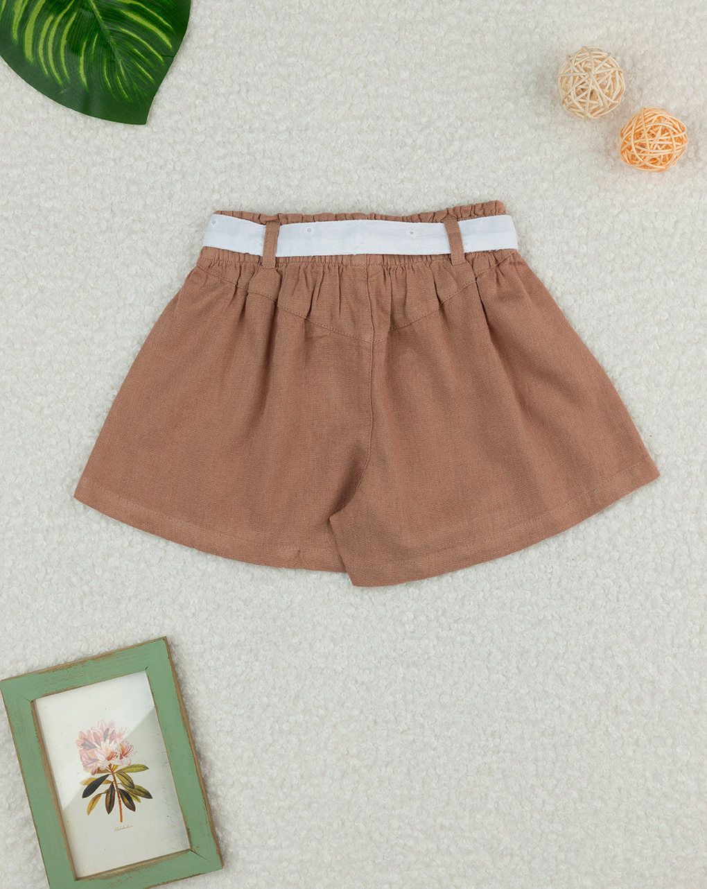 Shorts bimba marrone contura sangallo