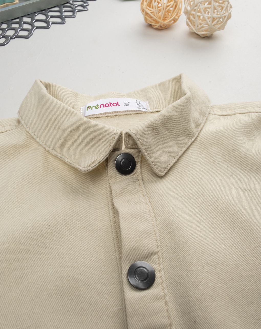 Tuta beige bambina con ricami