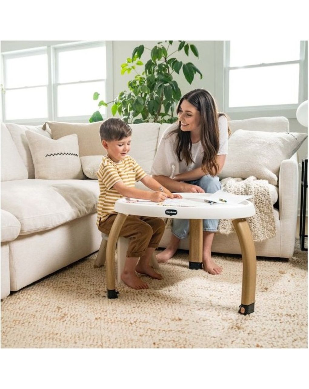 Tavolino centro attività black e white - tiny love