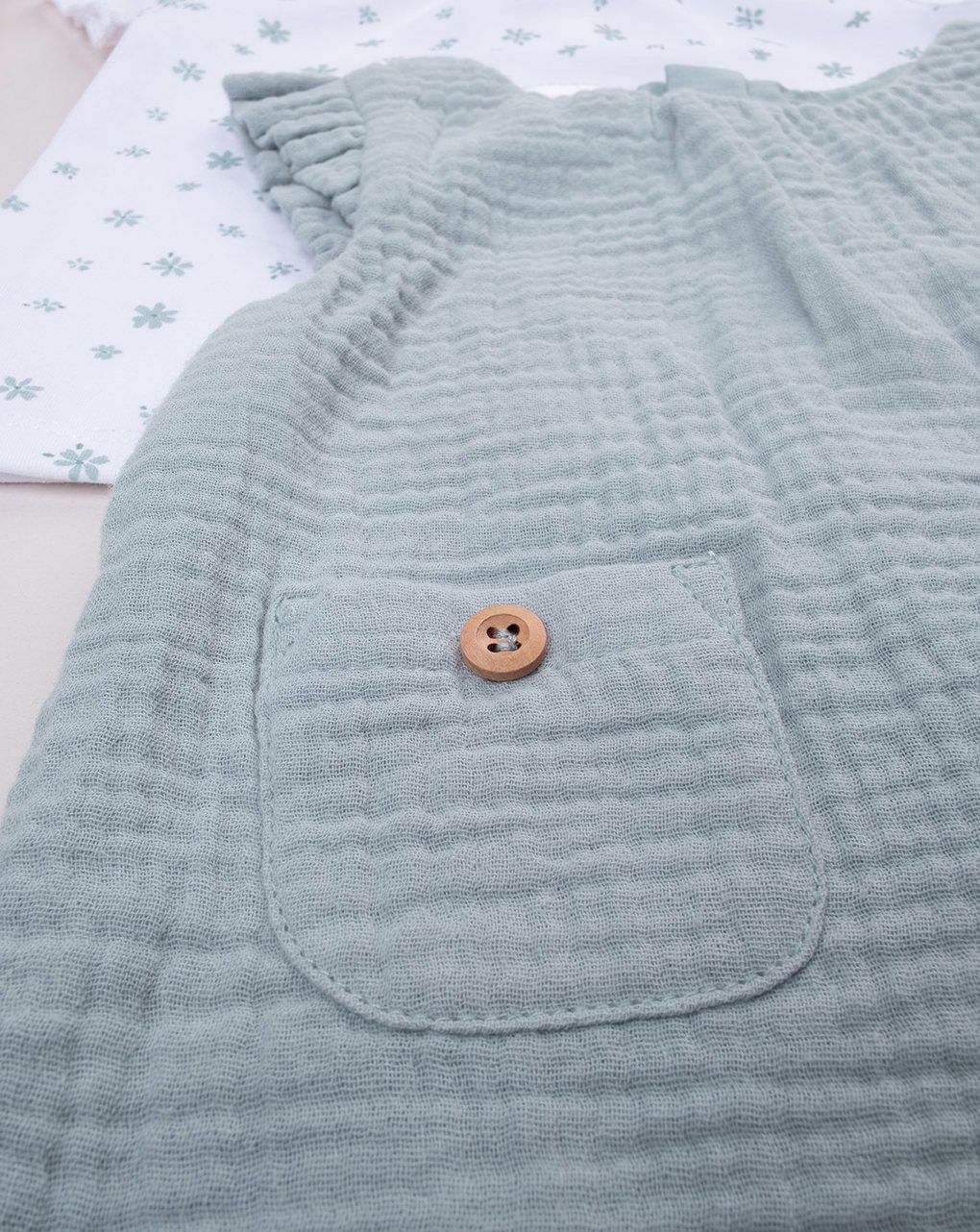 Completo bimba bianco/verde mussola