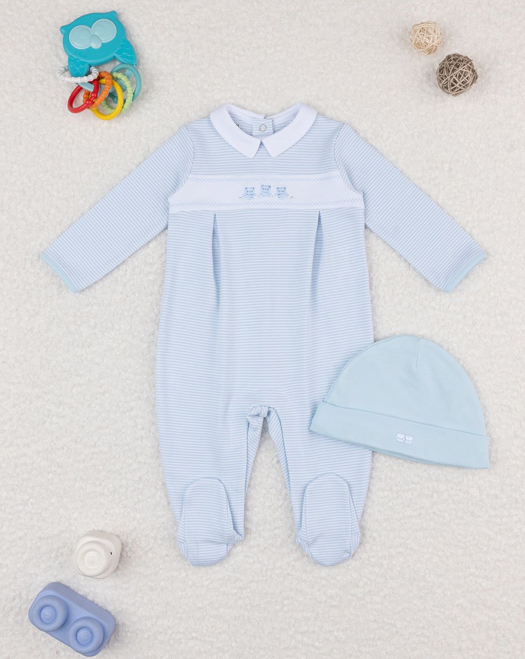 Completo bimbo tutina e cappellino azzurro