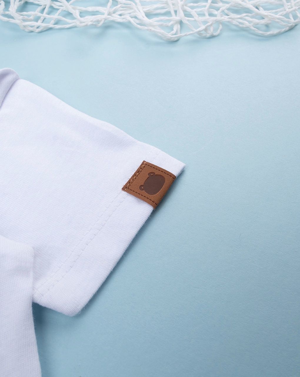 T-shirt bimbo bianco/azzurro orso