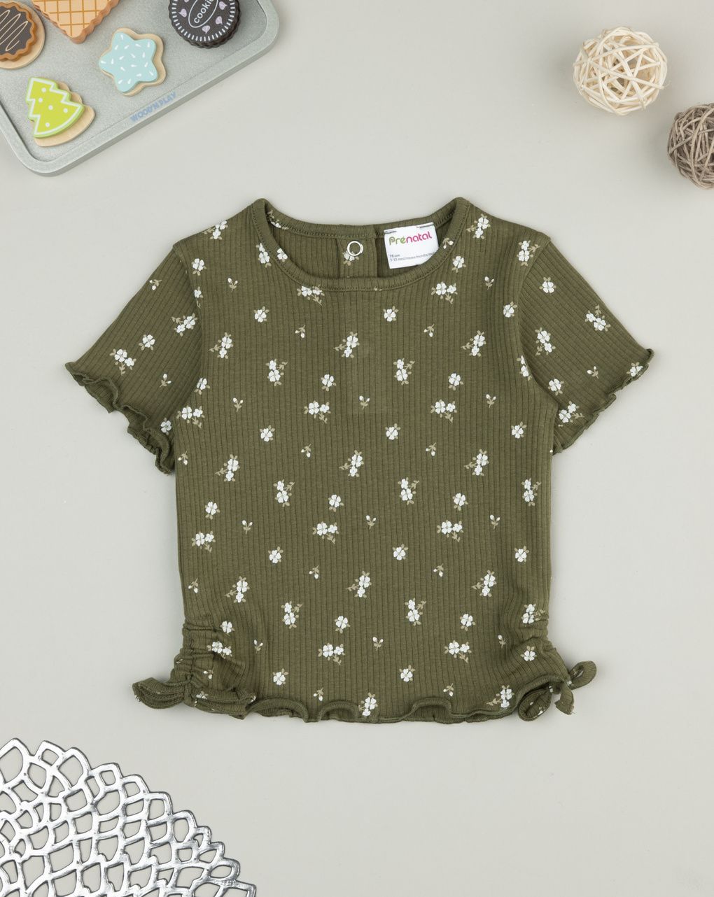 T-shirt bimba verde fiori allover
