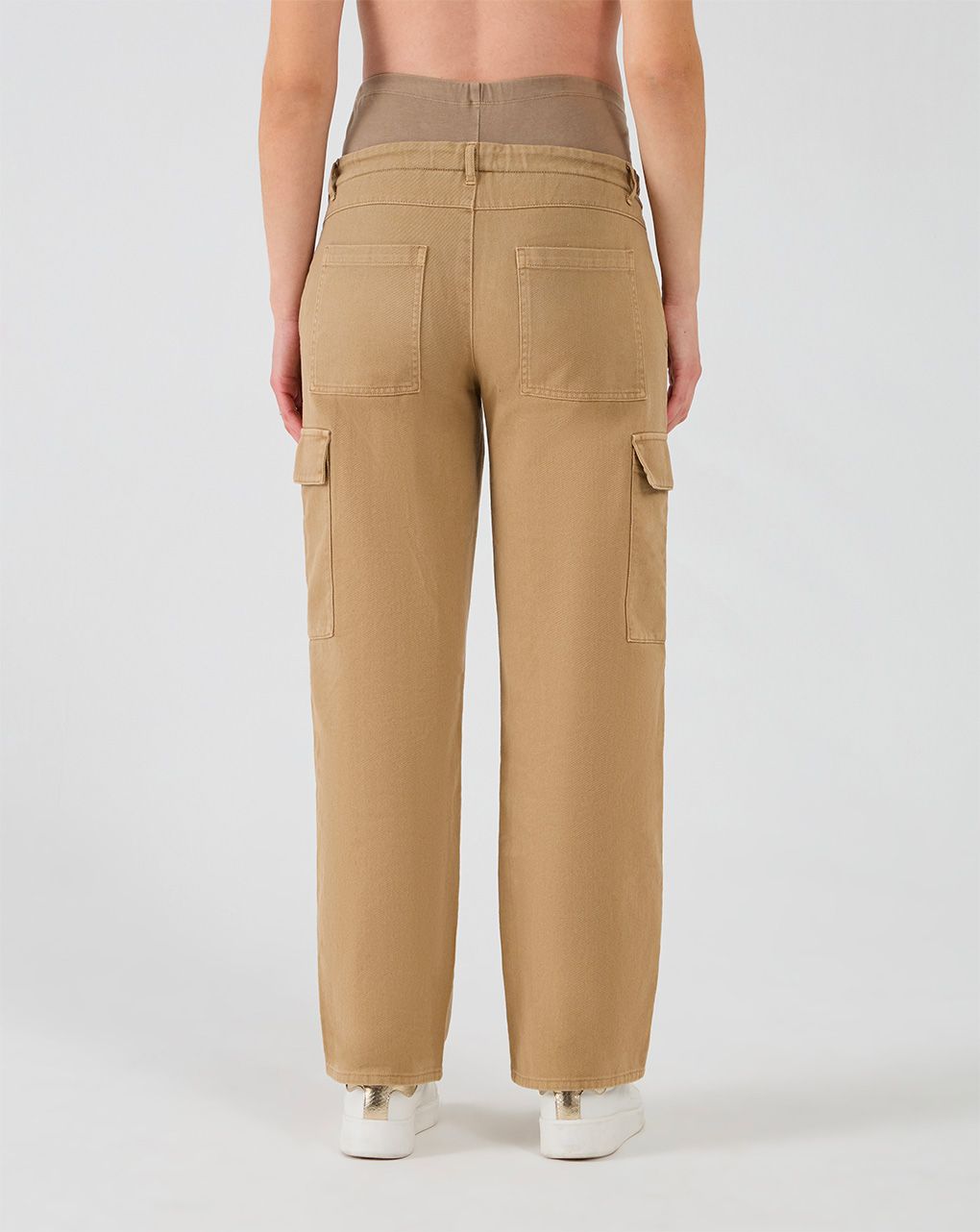Pantalone premaman beige con tasche cargo