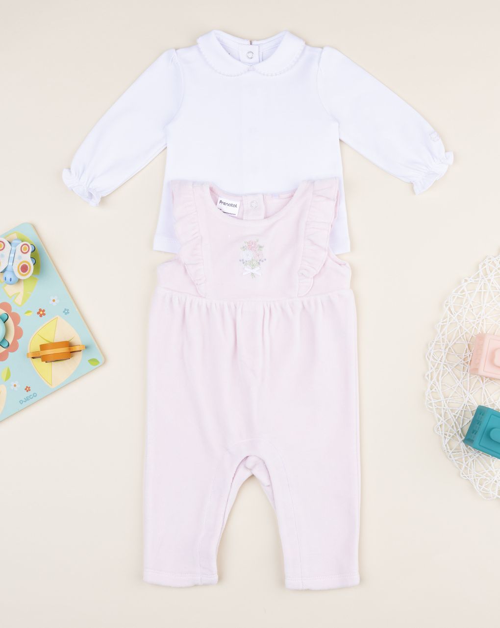 Completo bimba salopette e maglietta con ricamo