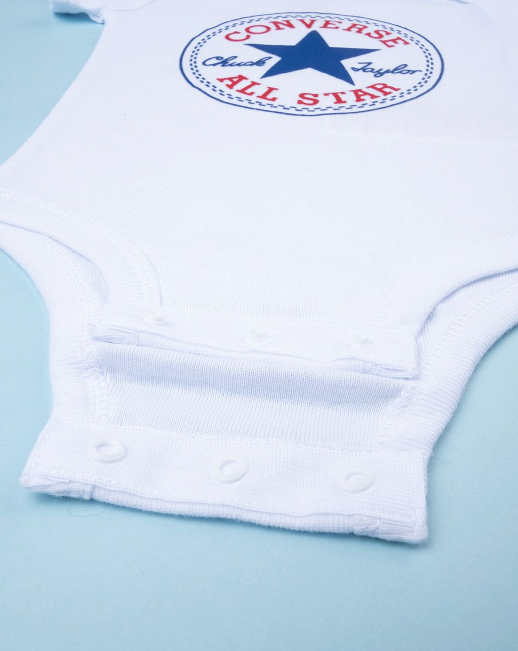 Set 3 pezzi converse cappellino + body + scarpe bianco e rosso