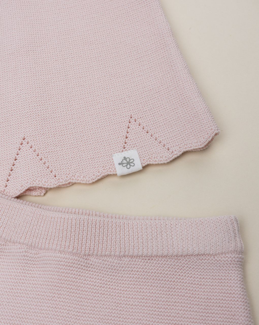 Completo tricot rosa neonata