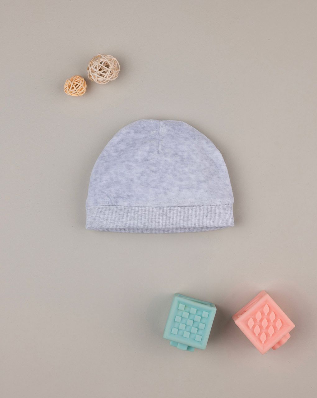 Cappello cuculo in ciniglia grigio chiaro