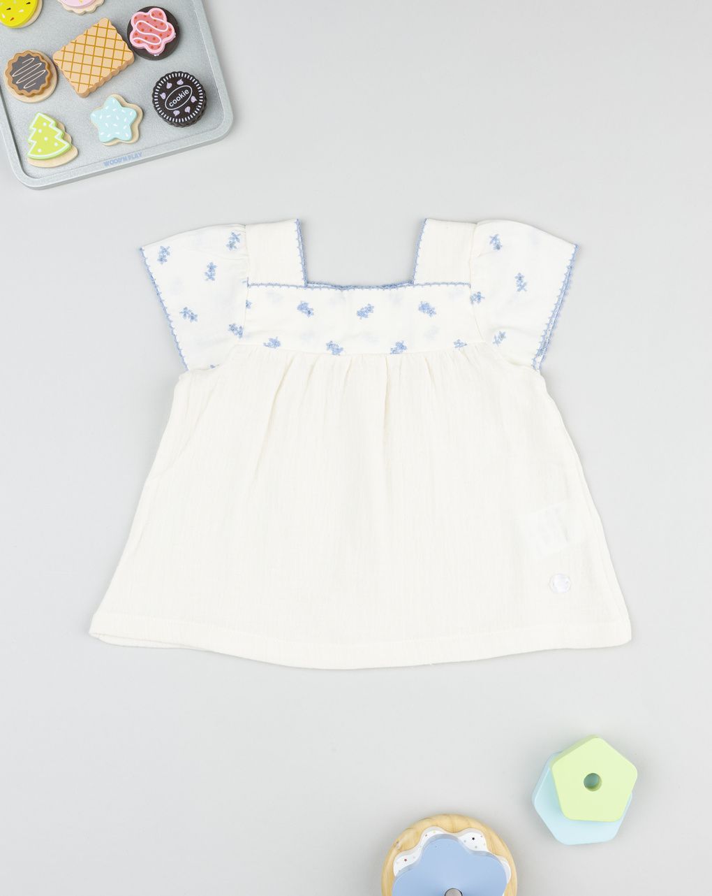 Blusa premium panna con ricami