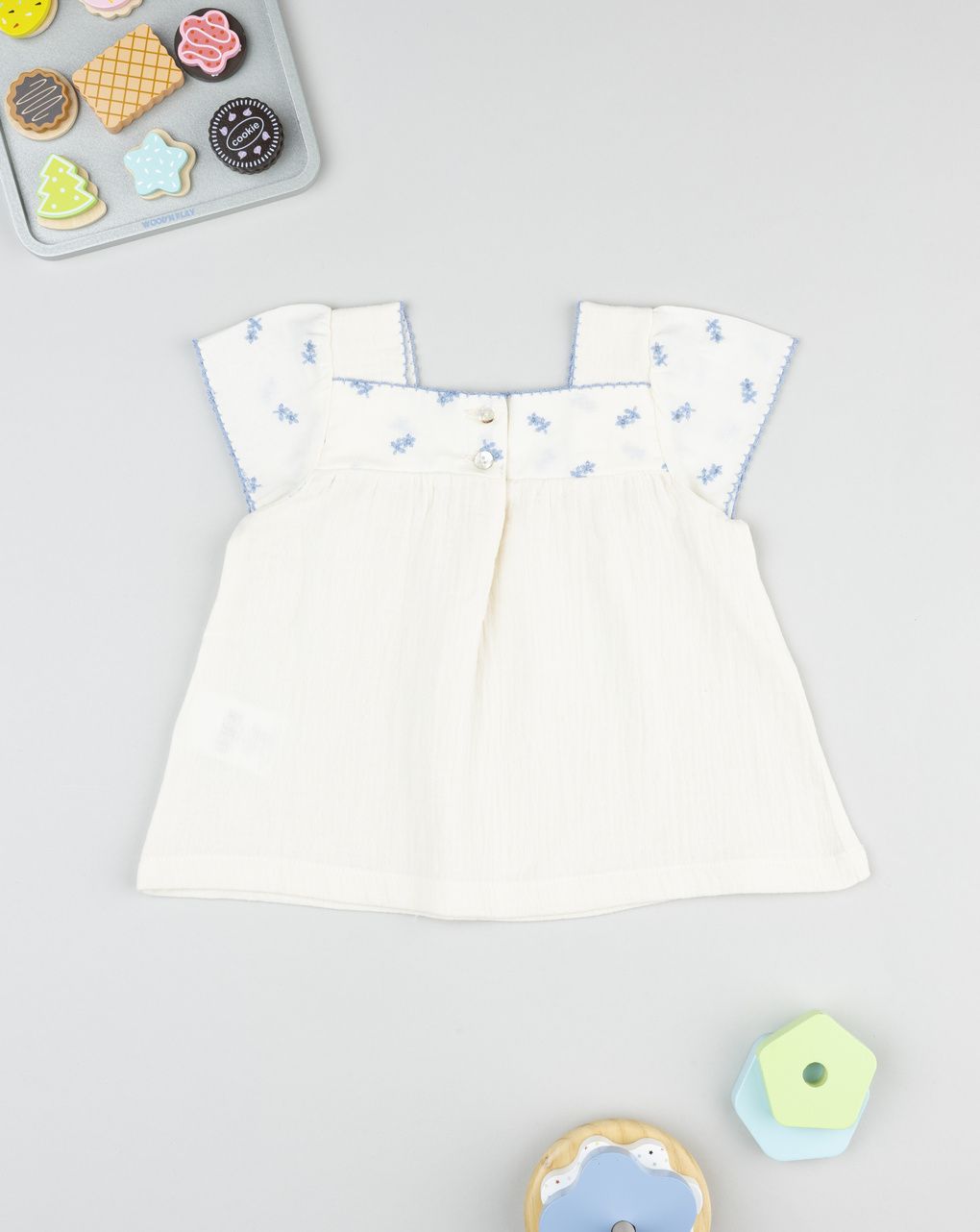 Blusa premium panna con ricami