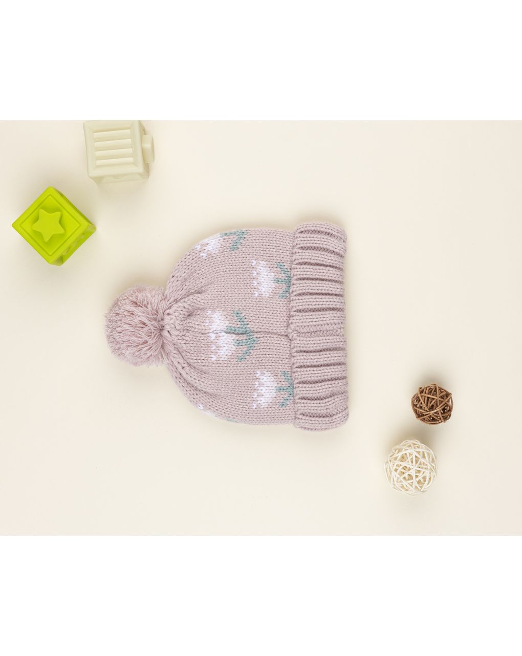 Berretto ponpon  bimba rosa con ricami