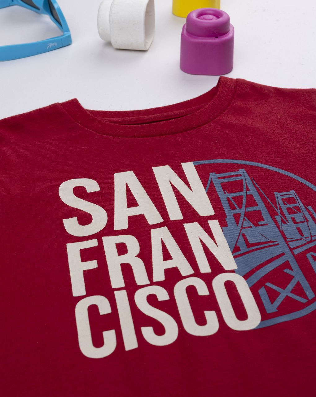 T-shirt bimbo bordeaux stampata