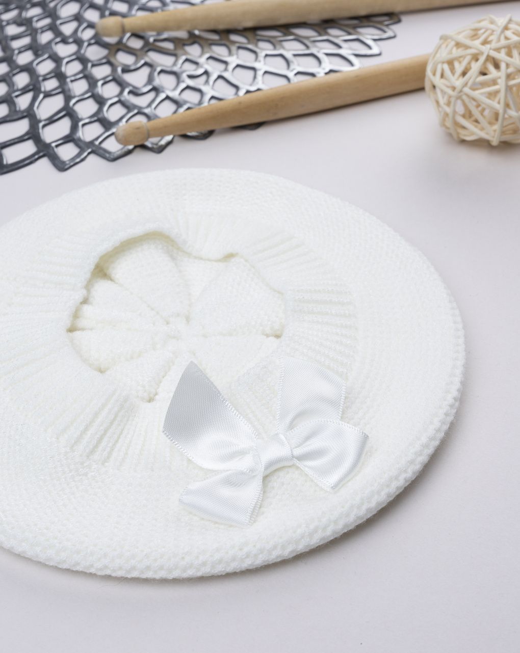 Cappello bianco bimba tricot