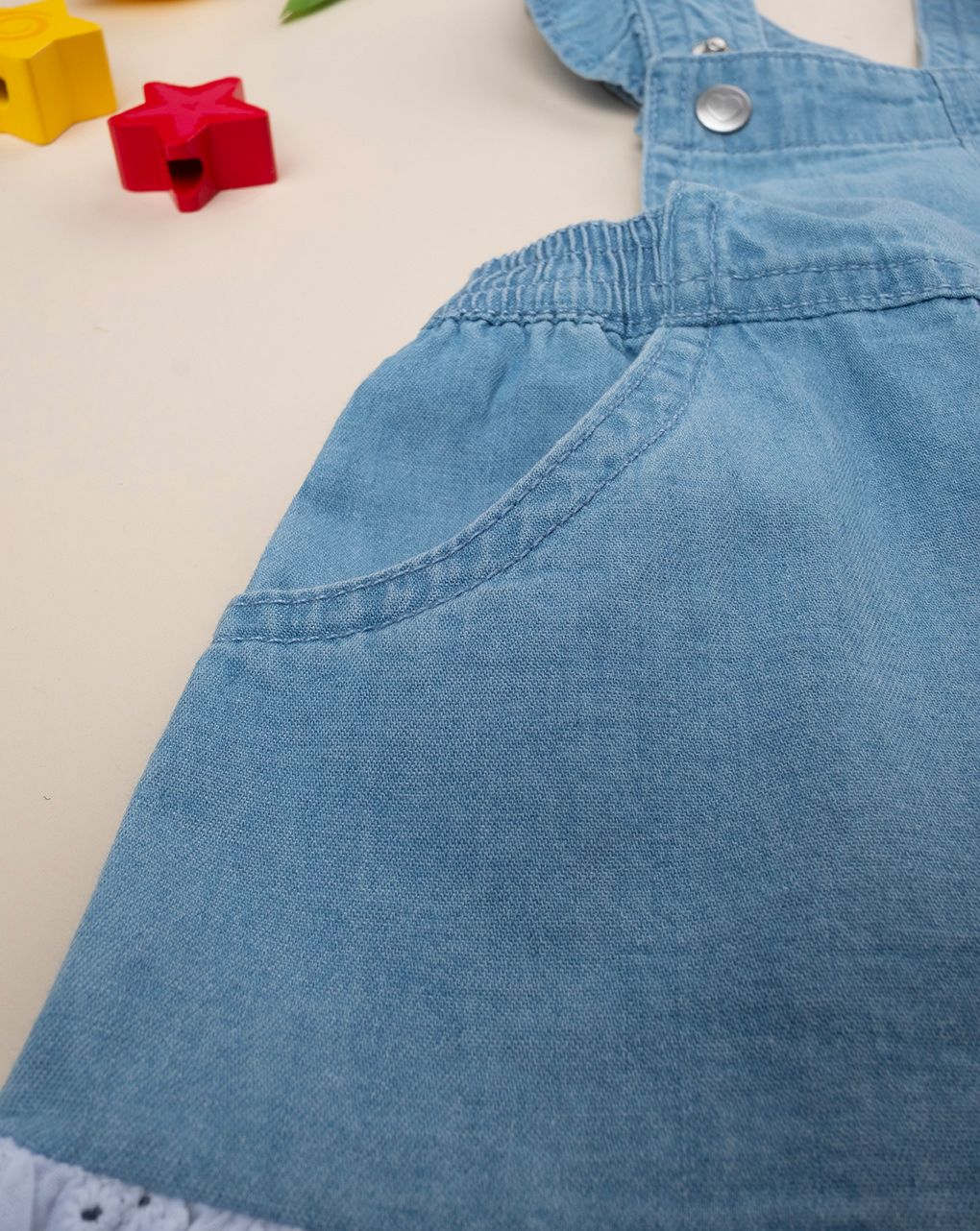 Pinafore bimba denim e sangallo