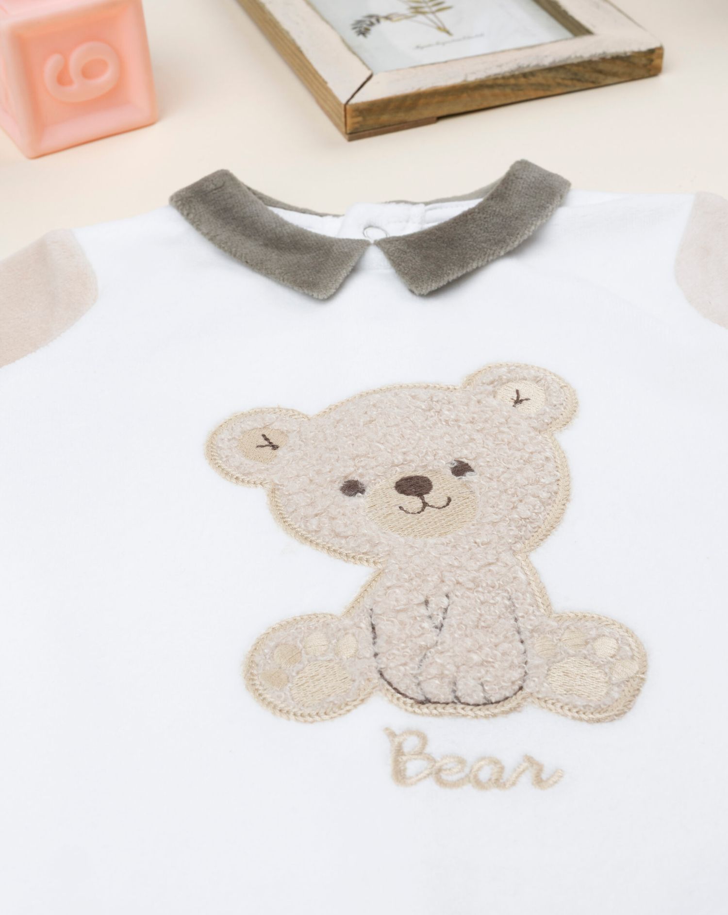 Tutina bimbo bianco/beige orsetto