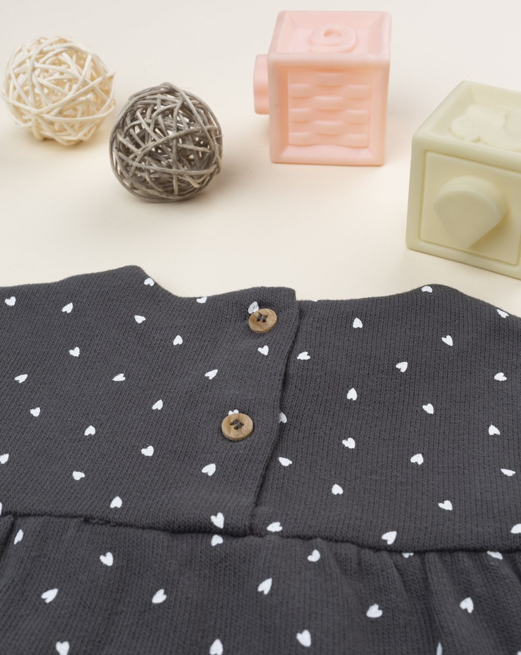 Maglia bimba grigio cuori allover