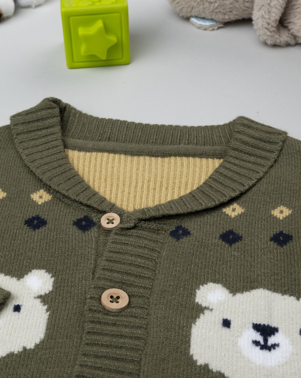 Cardigan bimbo verde ricami