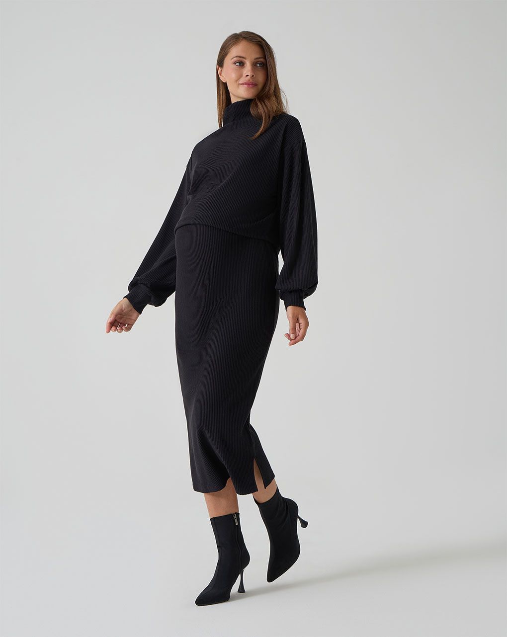 Completo lungo premaman maglia e gonna nero