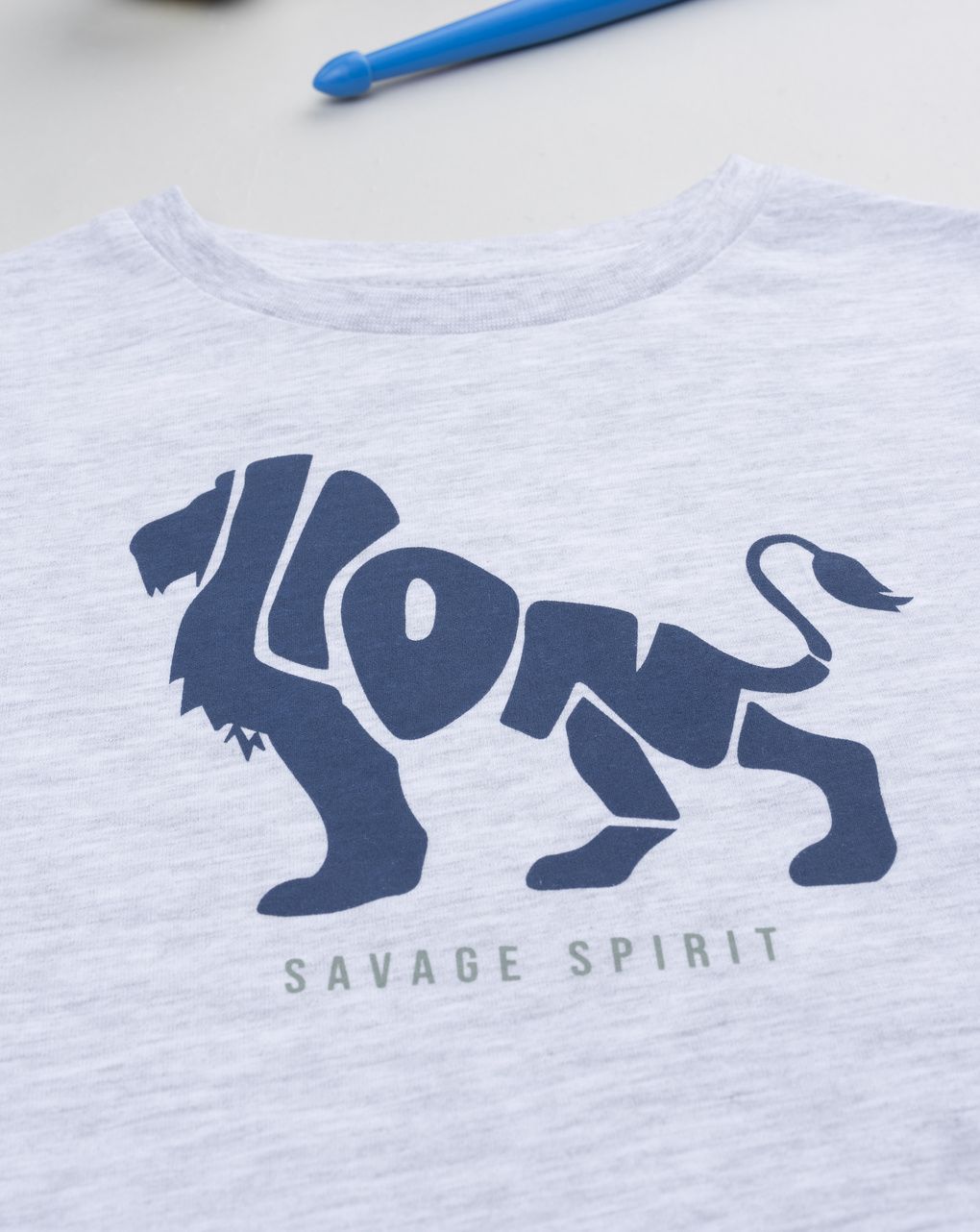 T-shirt grigio chiaro bambino con stampa