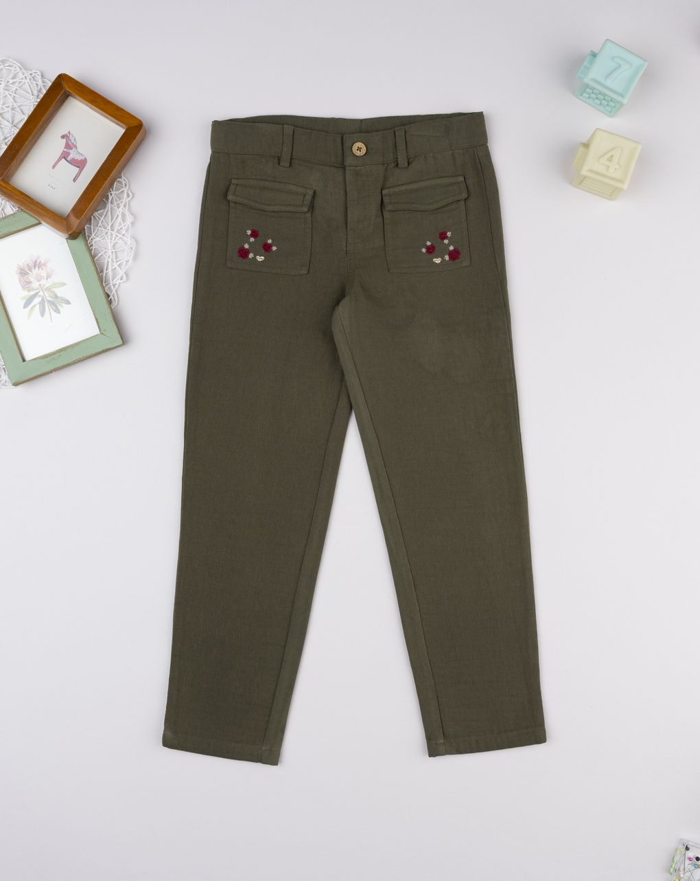 Pantalone bambina verde con ricamo